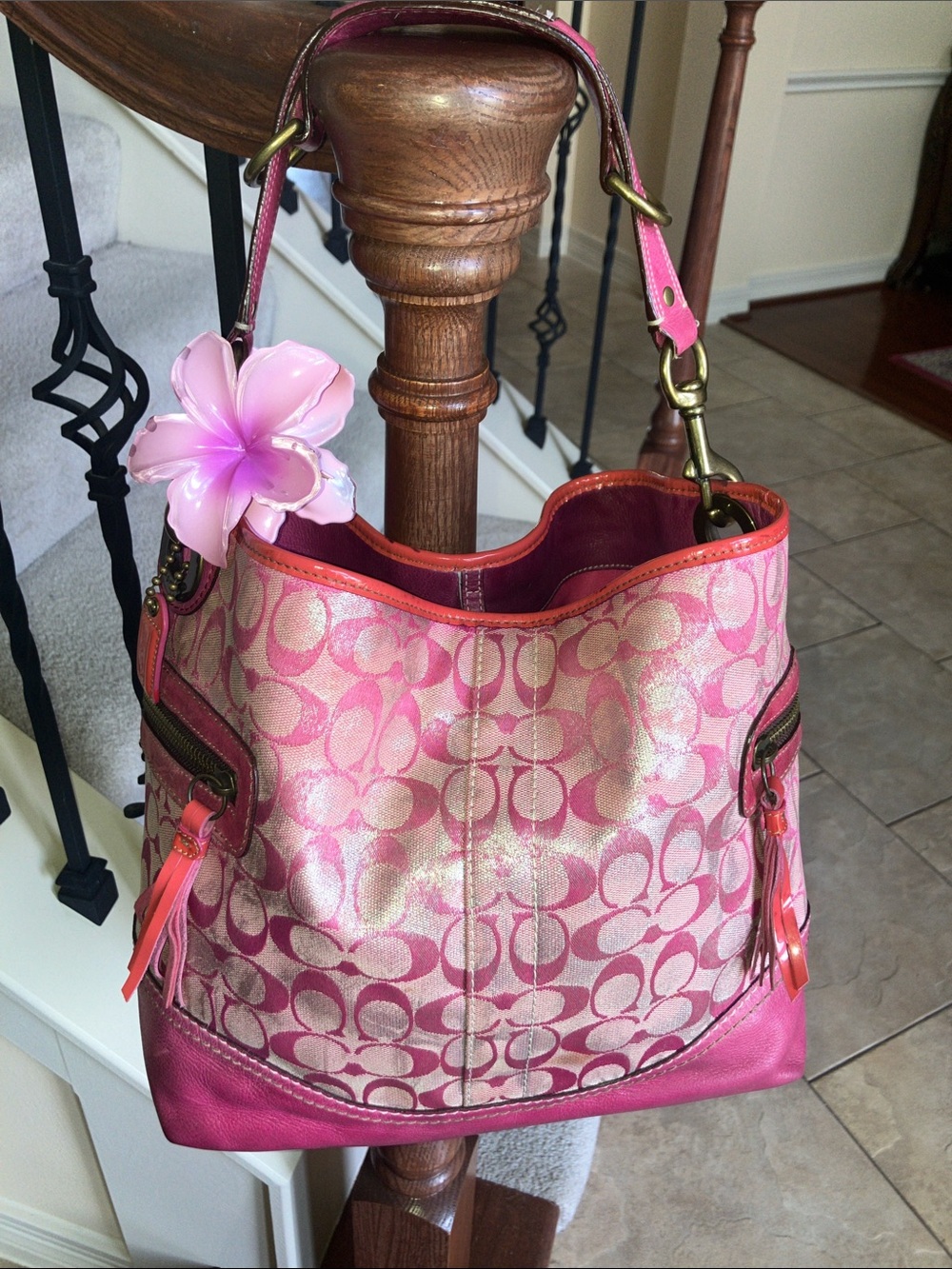 Coach Tie Dye 2005 distressed Pink metallic Signature C Y2K hobo bag - Picture 10 of 16